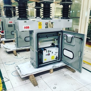 Manutenção preventiva em disjuntores de alta tensão